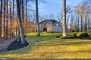 2004 Diane Ln, Ellicott City, MD 21042 - Photo 12