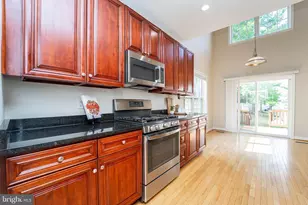 8879 Warm Granite Dr, Columbia, MD 21045 - Photo 18