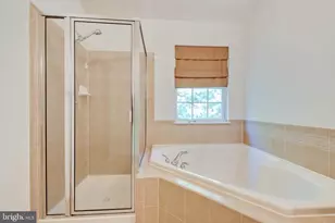 7025 Water Oak Rd, Elkridge, MD 21075 - Photo 14