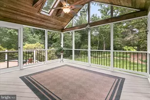 10330 Bassett Hall Ct, Ellicott City, MD 21042 - Photo 54