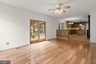 10330 Bassett Hall Ct, Ellicott City, MD 21042 - Photo 28