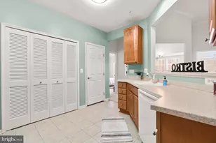 8135 Cyprus Cedar Ln, Ellicott City, MD 21043 - Photo 16