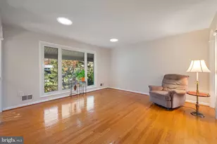 6725 Pine Dr, Columbia, MD 21046 - Photo 22