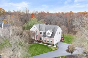 7128 Crabbury Ct, Clarksville, MD 21029 - Photo 2