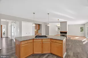 6913 Annabel Ct, Columbia, MD 21044 - Photo 8