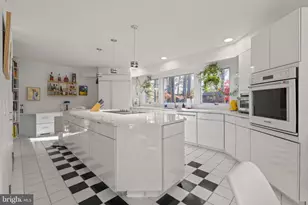 9512 White Spring Way, Columbia, MD 21046 - Photo 10