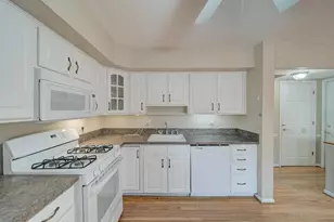 6025 Hosta Ct, Elkridge, MD 21075 - Photo 14