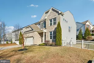6305 Winters Ln, Hanover, MD 21076 - Photo 4