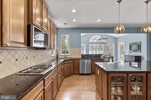 5415 Josie Ct, Ellicott City, MD 21043 - Photo 18