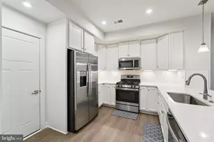 10006 American Pharoah Ln, Laurel, MD 20723 - Photo 10