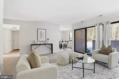 6045 Majors Lane #2 E14, Columbia, MD 21045 - Photo 4