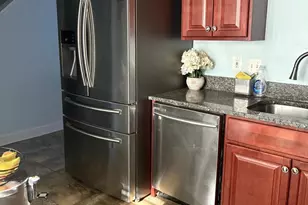 7148 Natures Rd, Columbia, MD 21046 - Photo 2