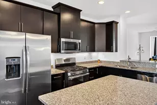 7511 Garcia Pl, Elkridge, MD 21075 - Photo 2