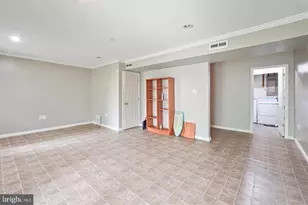9469 Clocktower Ln, Columbia, MD 21046 - Photo 18