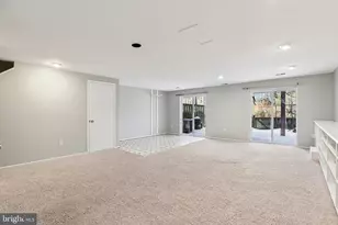 7353 Broken Staff, Columbia, MD 21045 - Photo 32