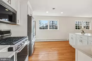 5113 Avoca Ave, Ellicott City, MD 21043 - Photo 16