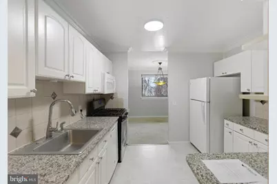 6067 Majors Lane #6, Columbia, MD 21045 - Photo 16