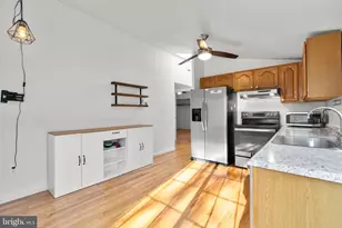 9317 Farewell Rd, Columbia, MD 21045 - Photo 16