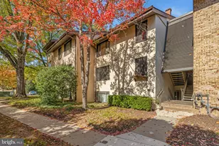 10053 Windstream Dr, Columbia, MD 21044 - Photo 2