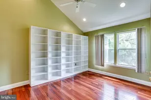 7616 Coachlight Ln, Ellicott City, MD 21043 - Photo 20