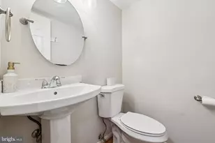 3562 Lowlen Ct, Ellicott City, MD 21042 - Photo 10