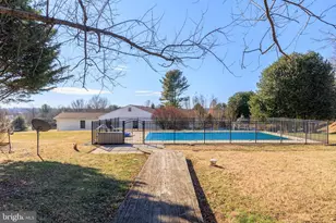 13722 Barberry Way, Sykesville, MD 21784 - Photo 28