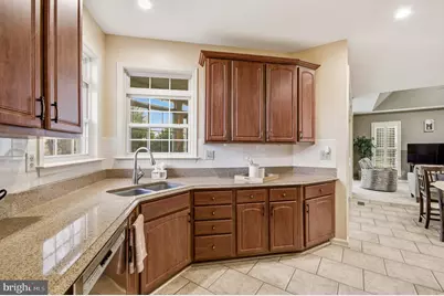 4675 Yorkshire Drive, Ellicott City, MD 21043 - Photo 18