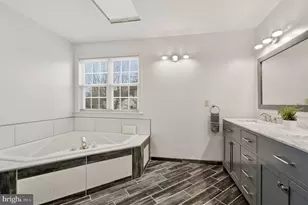 4675 Yorkshire Dr, Ellicott City, MD 21043 - Photo 38