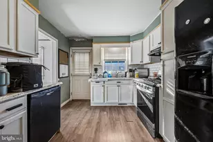 6424 Woodburn Ave, Elkridge, MD 21075 - Photo 8