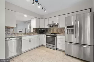 4633 Hallowed Stream, Ellicott City, MD 21042 - Photo 10