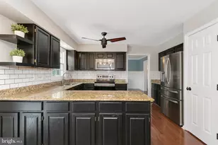 8302 Spring Blossom Ct, Laurel, MD 20723 - Photo 14