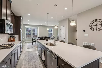 8002 Quail Rise Ln, Laurel, MD 20723 - Photo 10