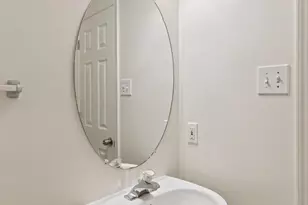 8800 Stonehouse Dr, Ellicott City, MD 21043 - Photo 18