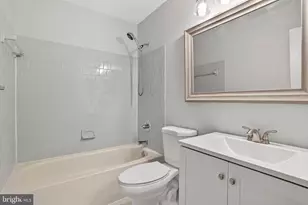 8772 Manahan Dr, Ellicott City, MD 21043 - Photo 18