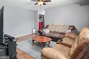 6097 Majors Ln, Columbia, MD 21045 - Photo 4