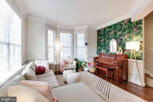 10926 White Dahlia Dr, Woodstock, MD 21163 - Photo 8