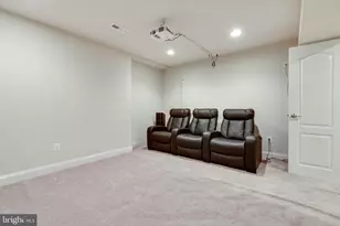 10926 White Dahlia Dr, Woodstock, MD 21163 - Photo 58