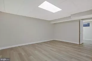 8853 Blade Green Ln, Columbia, MD 21045 - Photo 32