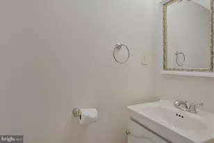 8853 Blade Green Ln, Columbia, MD 21045 - Photo 16