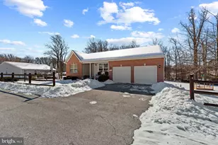 8953 Chapel Ave, Ellicott City, MD 21043 - Photo 2