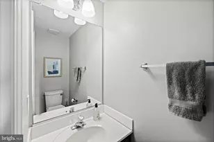 6076 Laurel Wreath Way, Columbia, MD 21044 - Photo 10