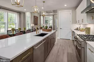 9802 Blue Ivy Wy, Ellicott City, MD 21042 - Photo 4