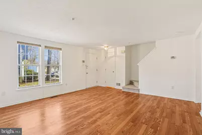 6016 Laurel Wreath Way #B-5, Columbia, MD 21044 - Photo 4