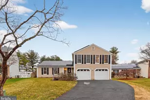 6221 Free Stone Ct, Columbia, MD 21045 - Photo 2