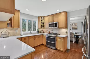 3143 Kings Ct, Ellicott City, MD 21042 - Photo 14