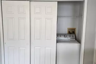 5814 Wyndham Cir, Columbia, MD 21044 - Photo 18