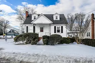 7362 Montgomery Rd, Elkridge, MD 21075 - Photo 2