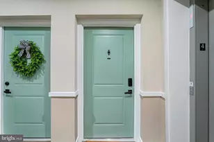 10120 Seattle Slew Ln, Laurel, MD 20723 - Photo 4