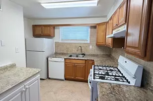 5485 Harpers Farm Rd, Columbia, MD 21044 - Photo 6