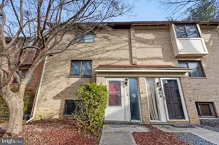 7358 Kerry Hill Ct, Columbia, MD 21045 - Photo 2